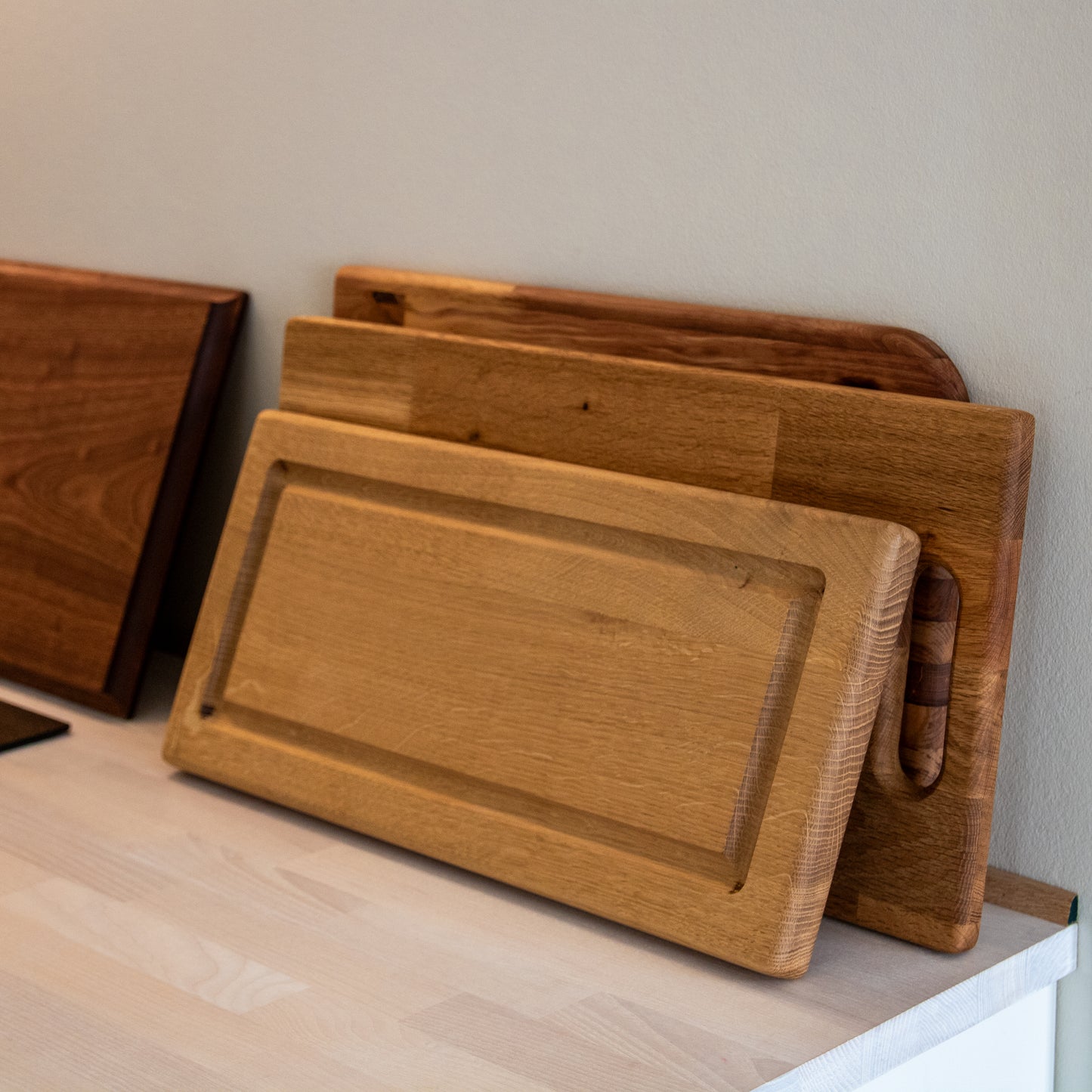 Skære- og serveringsbræt - "Blodrille"