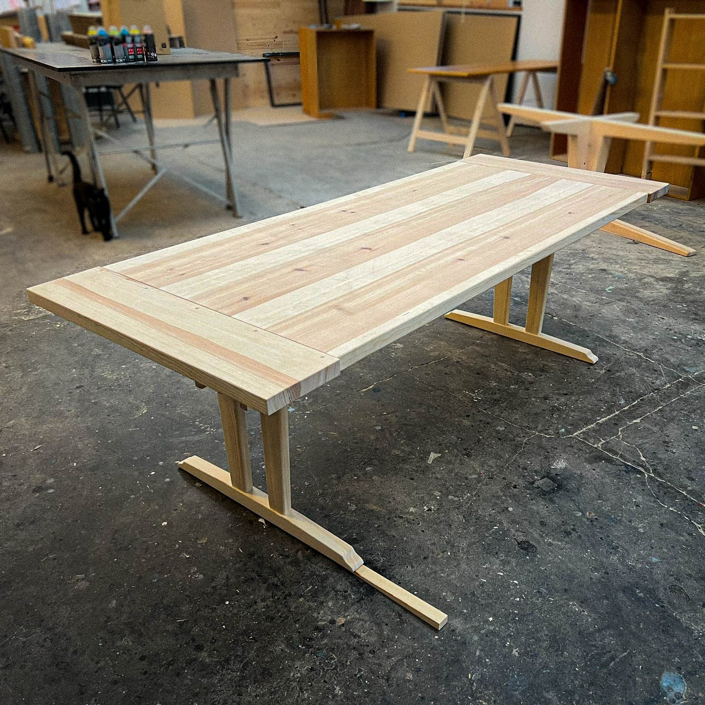 Plankebord - med 'Shaker' stel