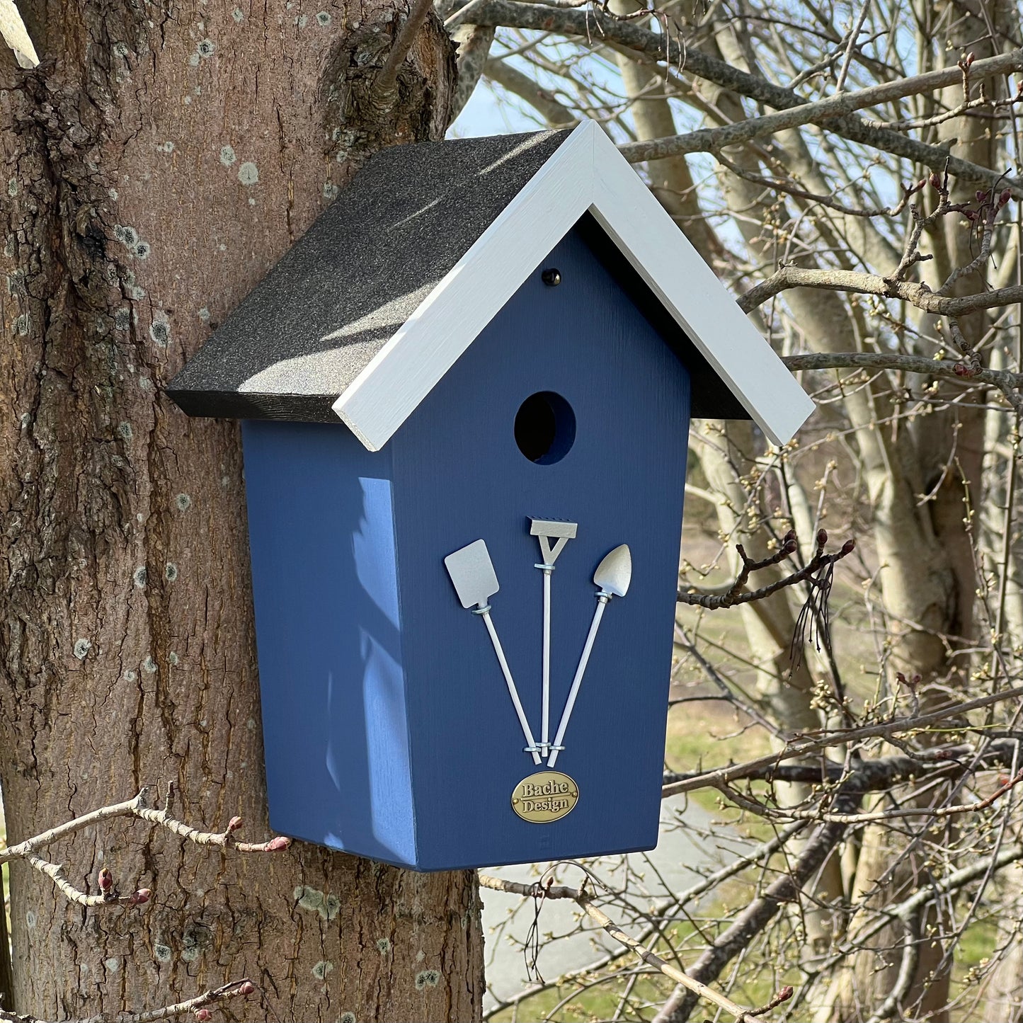 Fuglehuset 'Salvig'