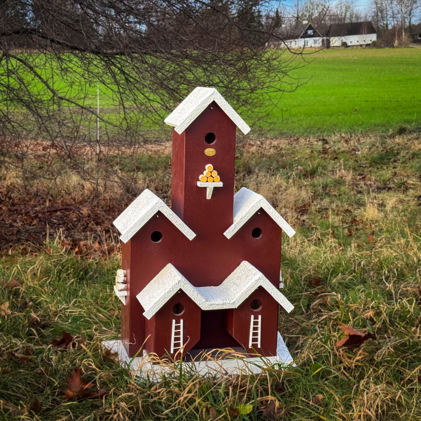 Fuglehotel til Spurve - “Julehotel”