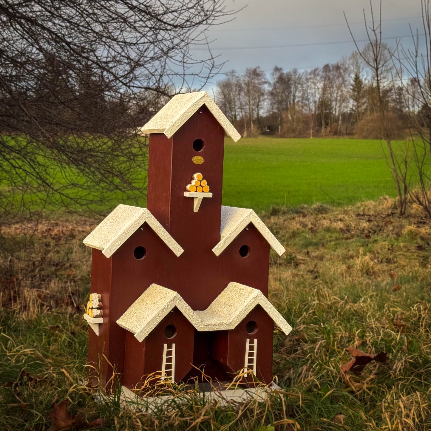 Fuglehotel til Spurve - “Julehotel”