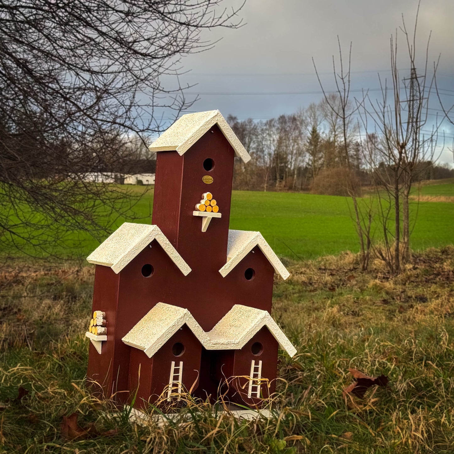 Fuglehotel til Spurve - “Julehotel”